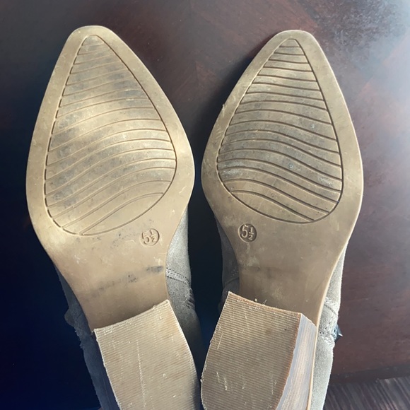 Franco Fortini Ankle Booties with heel TAUPE - Picture 9 of 13